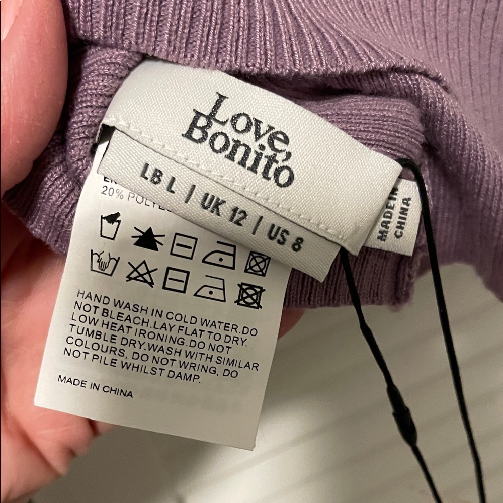 NWT Love Bonito Crop Sweater - Picture 6 of 6